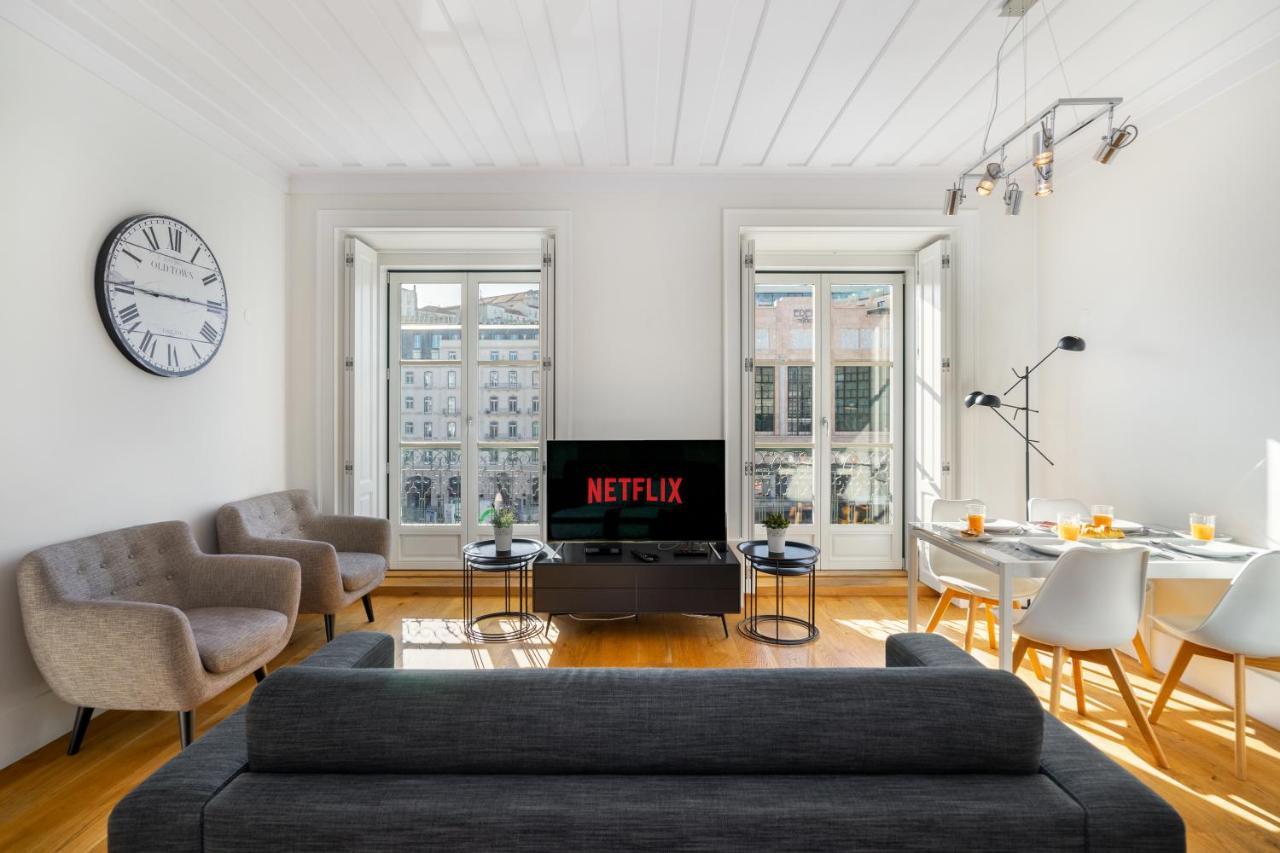 Whome Restauradores Deluxe W/ Elevator & Ac Perfect For Families & Friends Lisbon Exterior photo