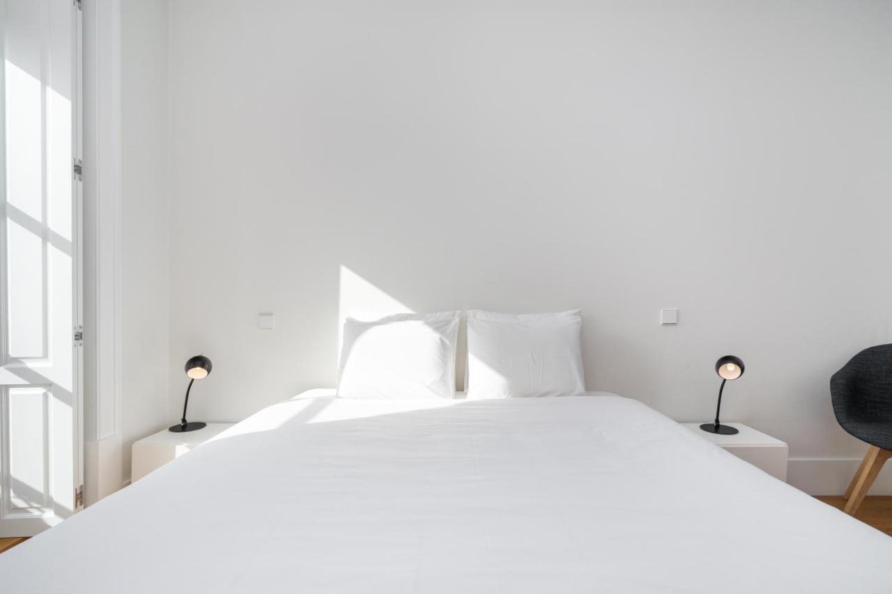 Whome Restauradores Deluxe W/ Elevator & Ac Perfect For Families & Friends Lisbon Exterior photo